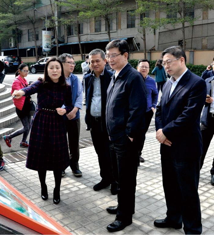 广东省科技厅黄宁生厅长来访