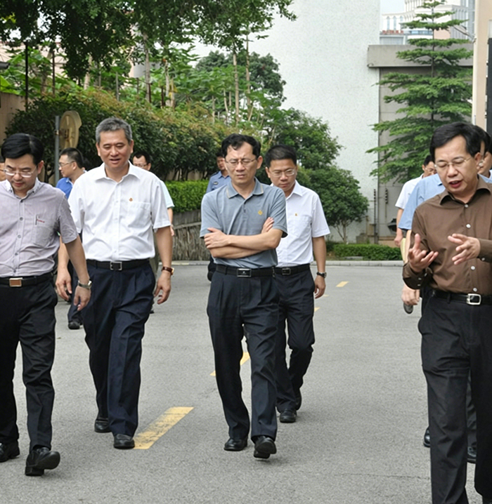 省委调研组省委督查室主任来访