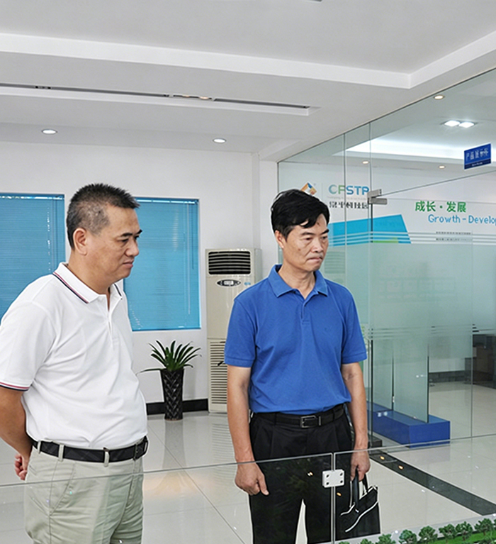 市人大常委会委员、教科工委主任来访